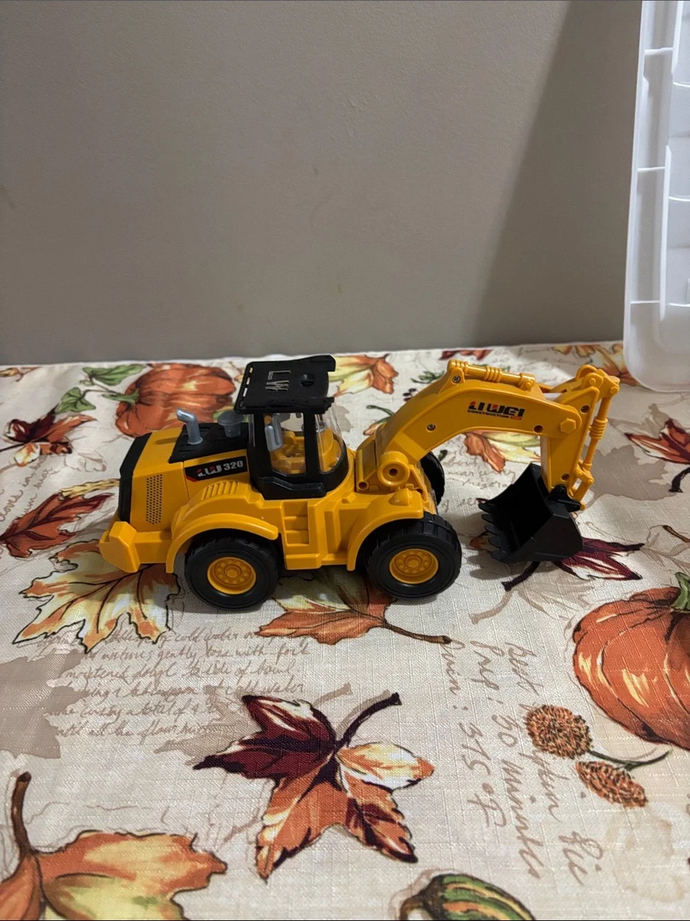 Yellow Kids Excavator Toy - Heavy Duty Construction Vehicle